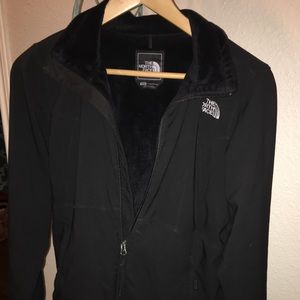 Women’s Medium North Face jacket